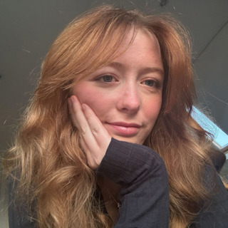 Katie Grant || profile photo