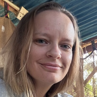 Tamsin Lillie || profile photo