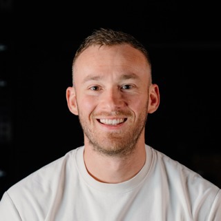Fergus Crawley || profile photo