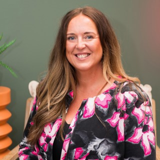 Cerri McDonald || profile photo